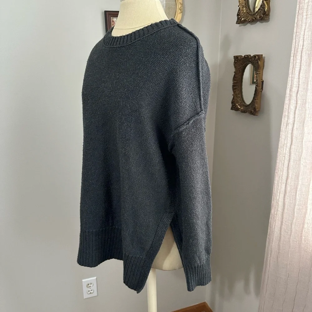 Aerie Oversized Crewneck Sweater in Charcoal - Picture 2 of 5
